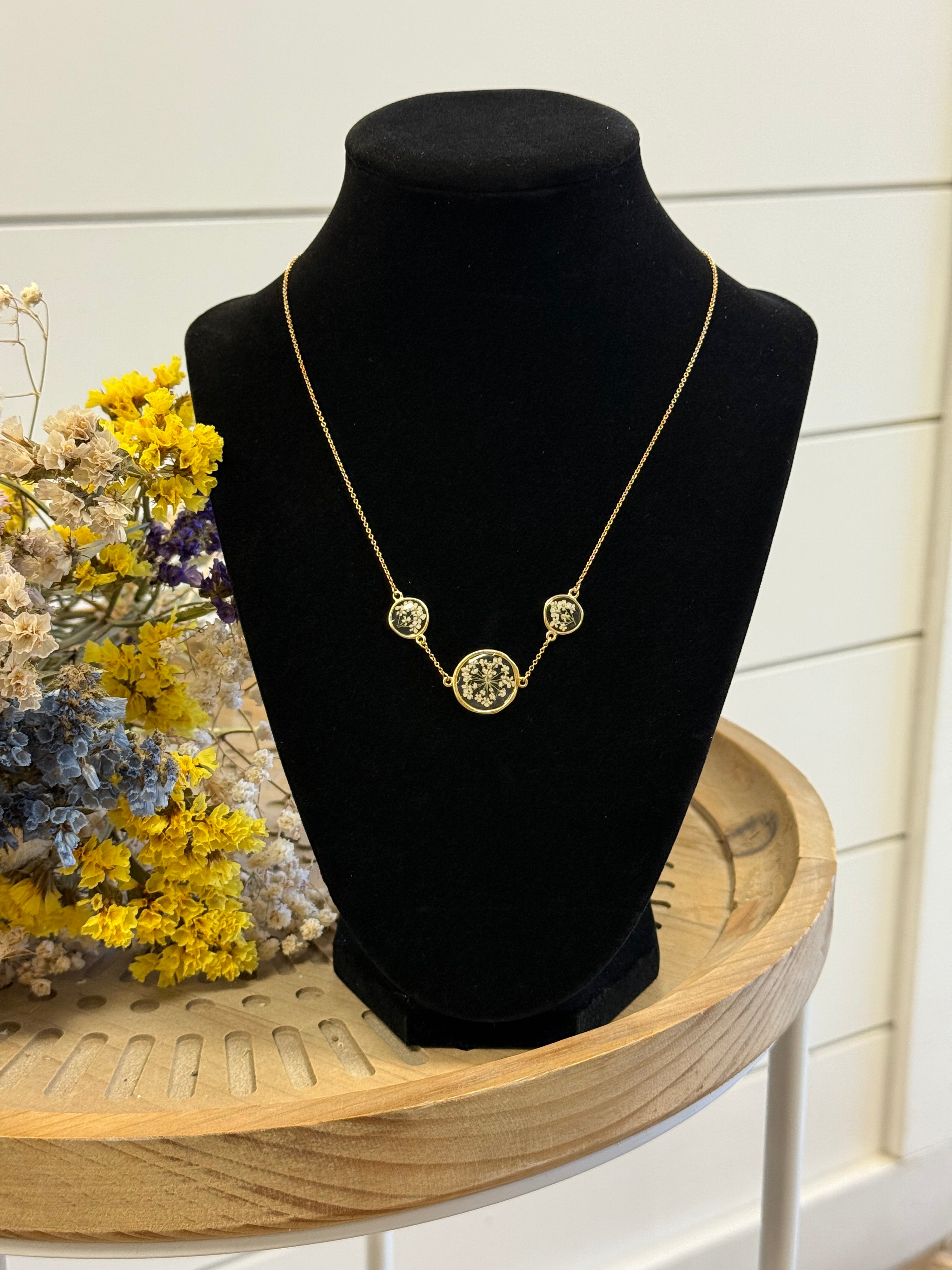Queen Anne’s Lace Triple Pendant Necklace