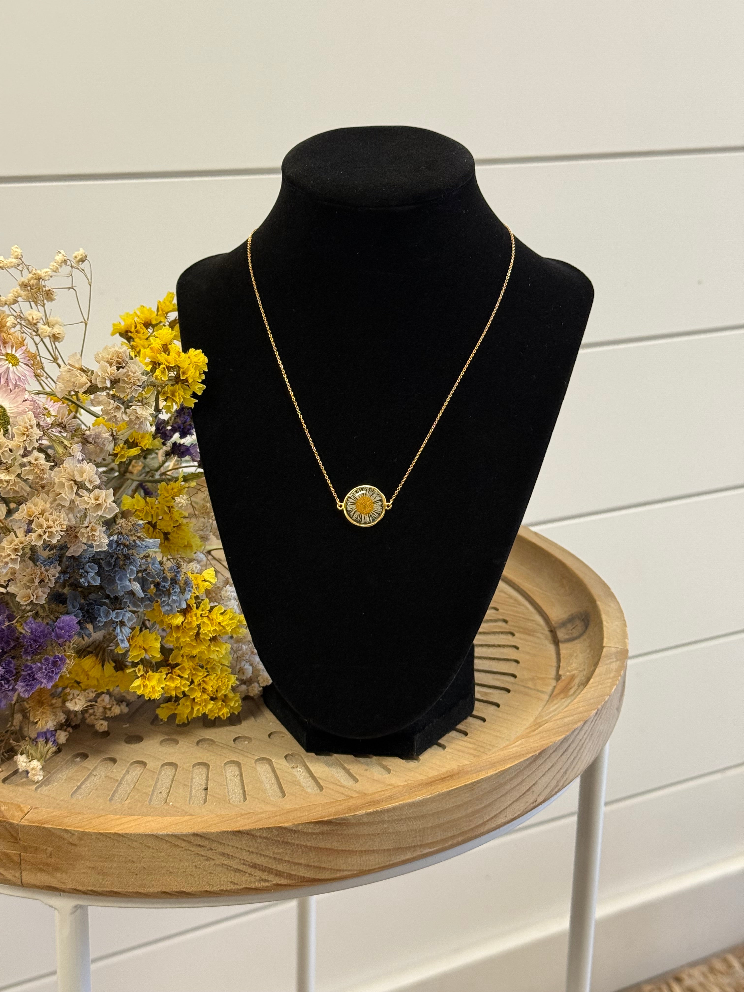 Fleabane Wild Daisy Single Pendant Necklace